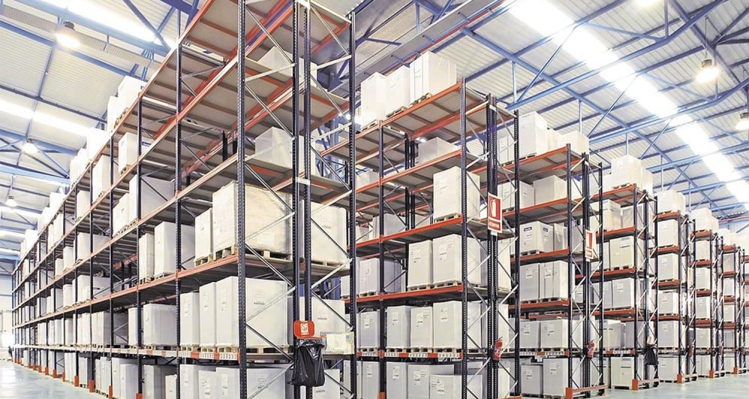 Selective pallet racking